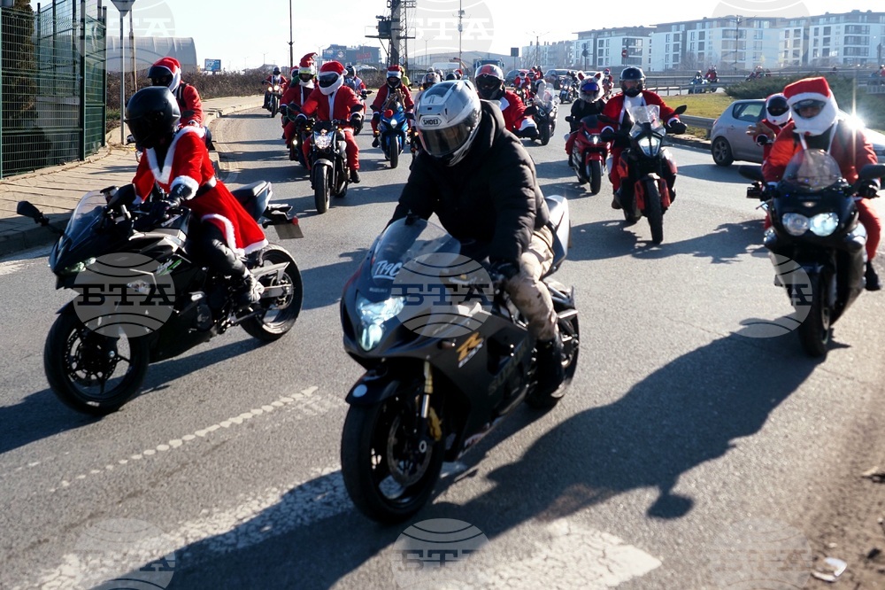 Дядо Коледа - мотошествие