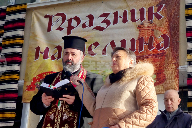 Нека свети Игнатий да стопли сърцата ни, пожела отец Петър от Старозагорската митрополия