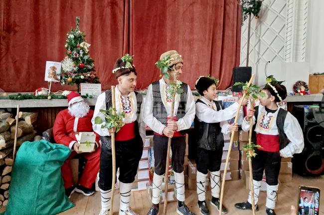 Благотворителен концерт се състоя в търговищкото село Здравец