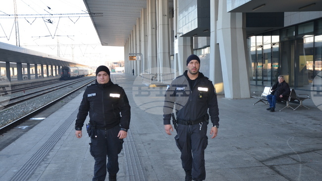 Допълнителни екипи на жандармерията ще помагат за опазване на обществения ред по време на празниците