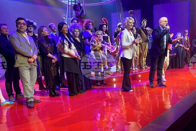 Турция - „Мъртви души“ - театър