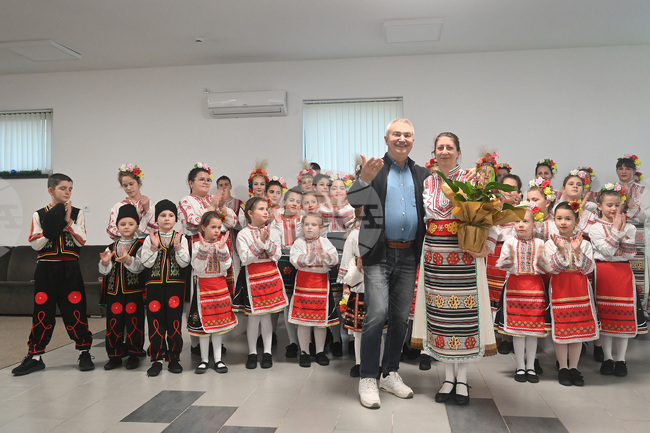 Три малки проекта, направени в партньорство между община Мотана и гражданите, бяха открити днес