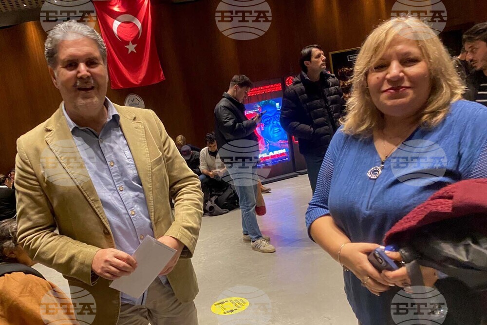 Турция - „Мъртви души“ - театър