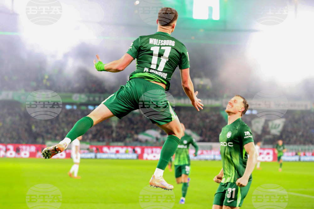 Хеттрик на Дженан Пейчинович не свърши никаква работа на Волфсбург срещу Фрайбург, Щутгарт и Хофенхайм не излъчиха победител