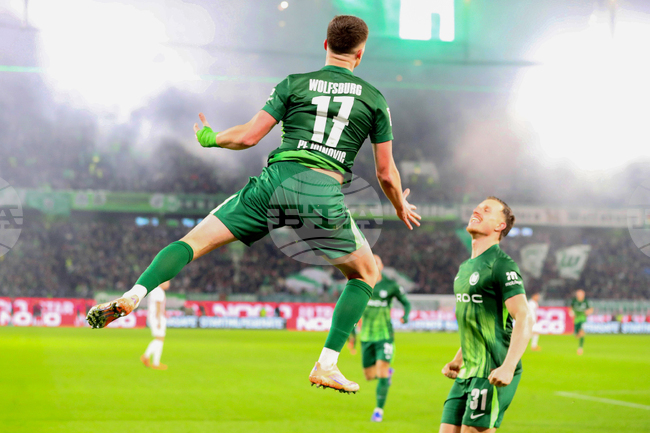 Хеттрик на Дженан Пейчинович не свърши никаква работа на Волфсбург срещу Фрайбург, Щутгарт и Хофенхайм не излъчиха победител