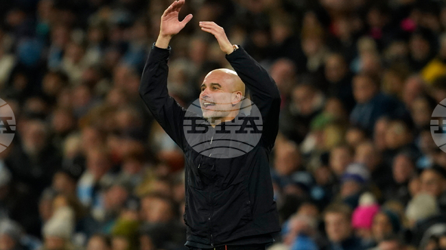 Мениджърът Пеп Гуардиола потвърди, че планира да изпълни договора си с Манчестър Сити