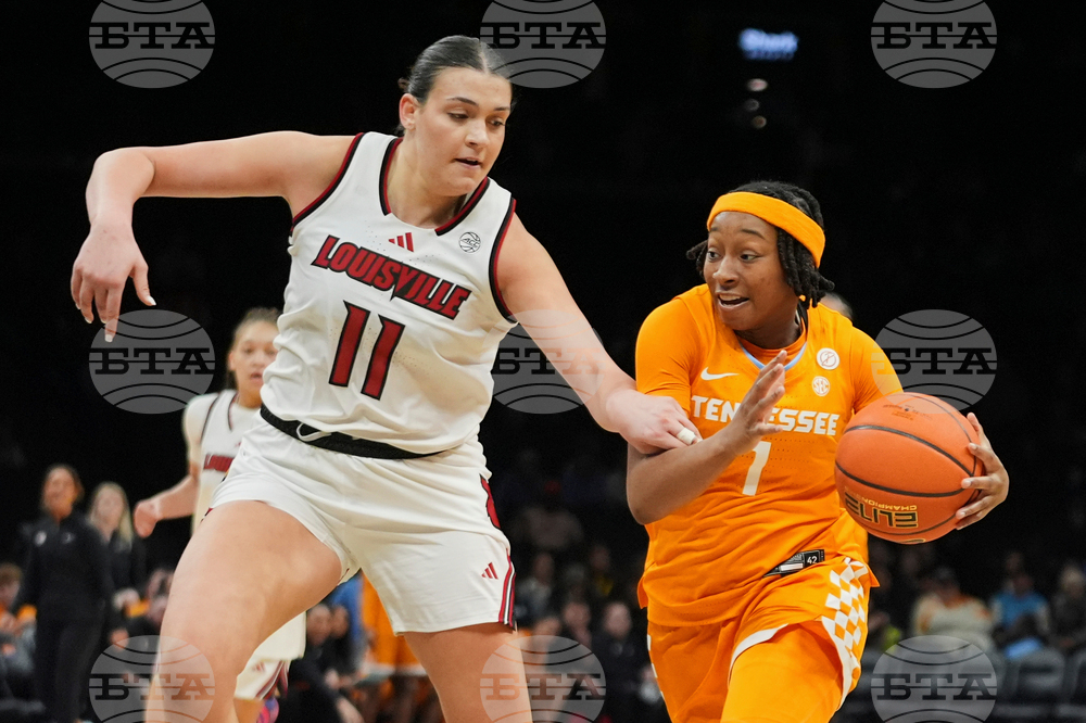 Tennessee Louisville Basketball