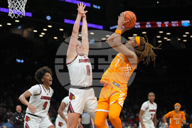 Tennessee Louisville Basketball