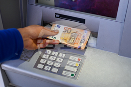 Евро - въвеждане - официална валута - предстоящо