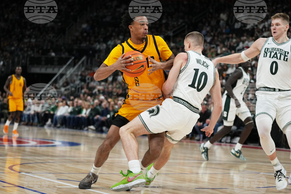 Oakland Michigan St Basketball