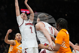 Tennessee Louisville Basketball