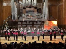 Добрич - Представителна фолклорна танцова студия „Добруджа" - коледен концерт