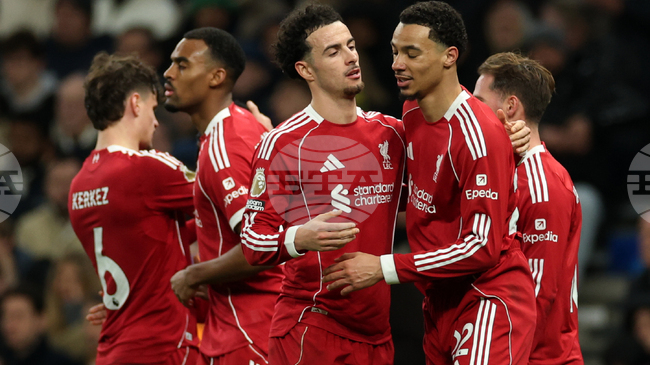 Юго Екитике ще пропусне мача на Ливърпул срещу Арсенал, но Джо Гомес се завръща в групата