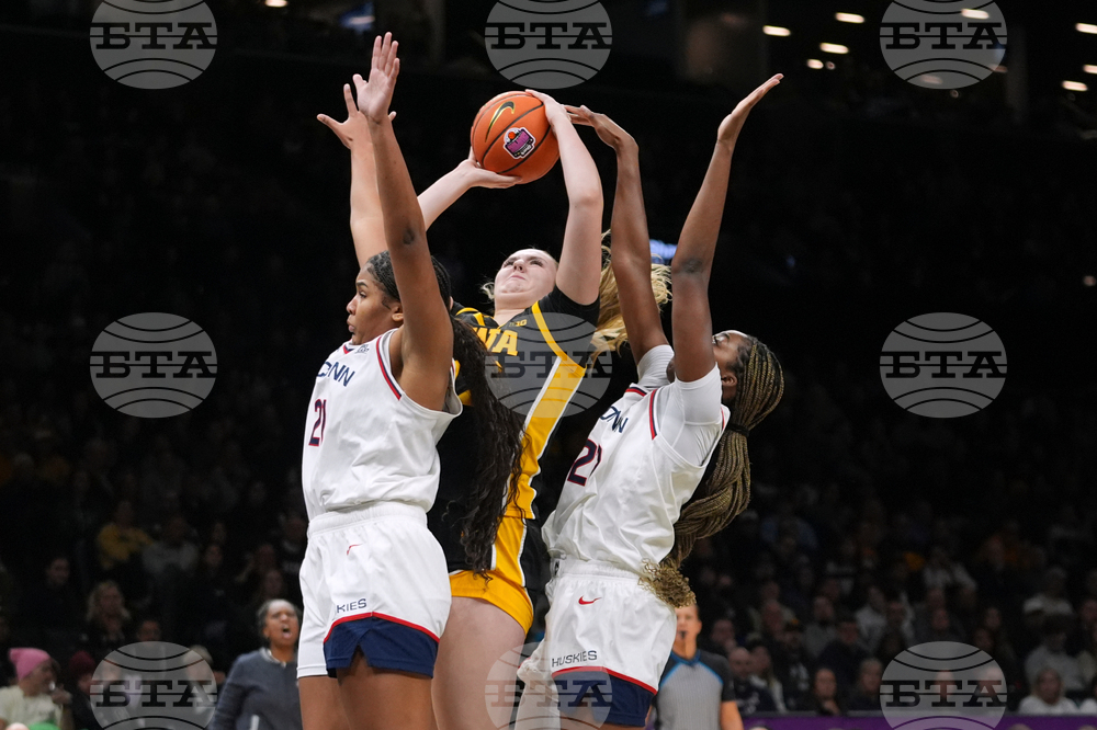 Iowa UConn Basketball