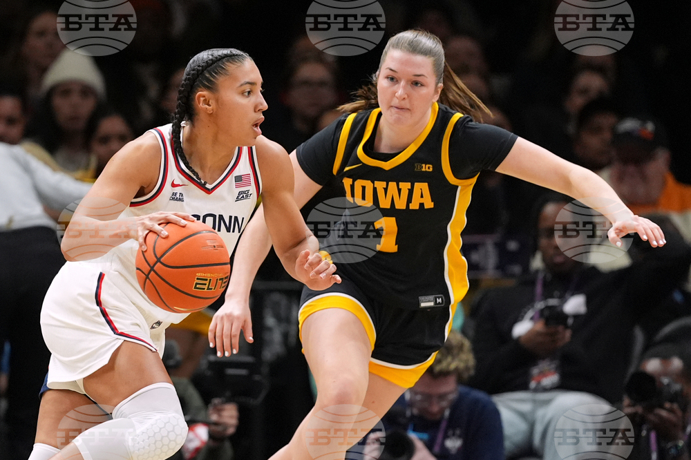Iowa UConn Basketball