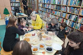 Хърватия - Българско неделно училище „Иван Вазов“ - сурвачки - изработване