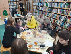 Хърватия - Българско неделно училище „Иван Вазов“ - сурвачки - изработване