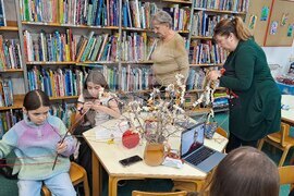 Хърватия - Българско неделно училище „Иван Вазов“ - сурвачки - изработване