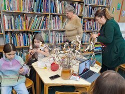 Хърватия - Българско неделно училище „Иван Вазов“ - сурвачки - изработване