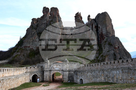 Белоградчишки скали