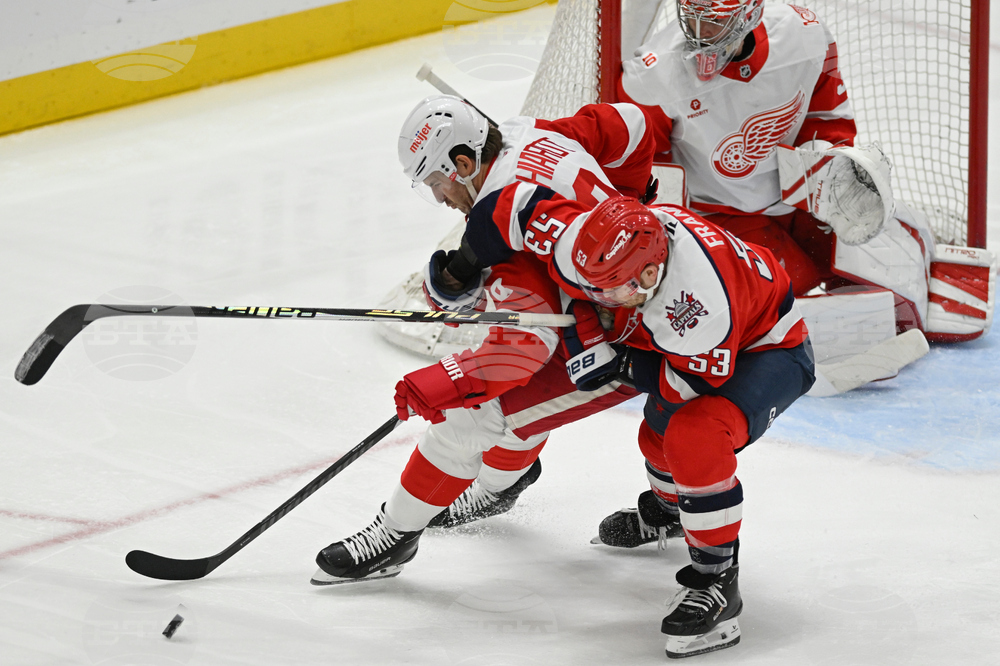 Red Wings Capitals Hockey