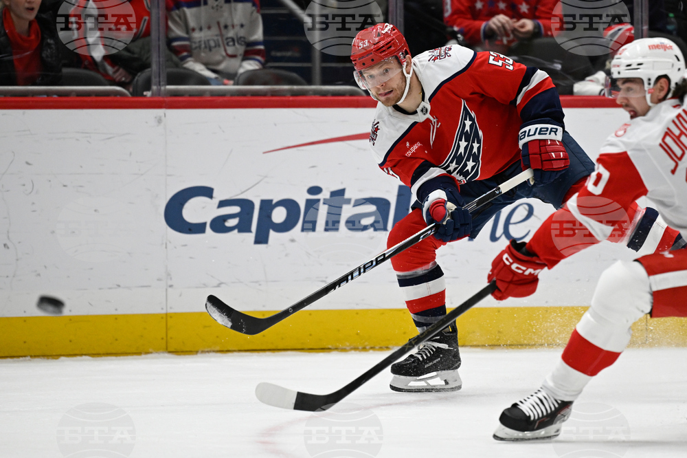 Red Wings Capitals Hockey