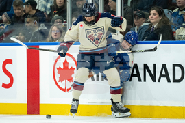 PWHL Victoire Goldeneyes Hockey