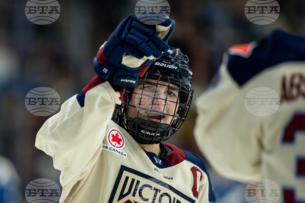 PWHL Victoire Goldeneyes Hockey