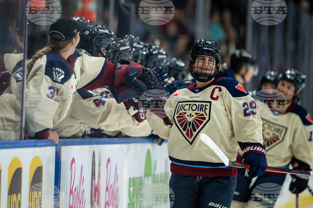 PWHL Victoire Goldeneyes Hockey