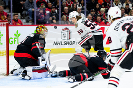 Blackhawks Senators Hockey