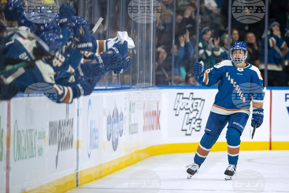 PWHL Victoire Goldeneyes Hockey