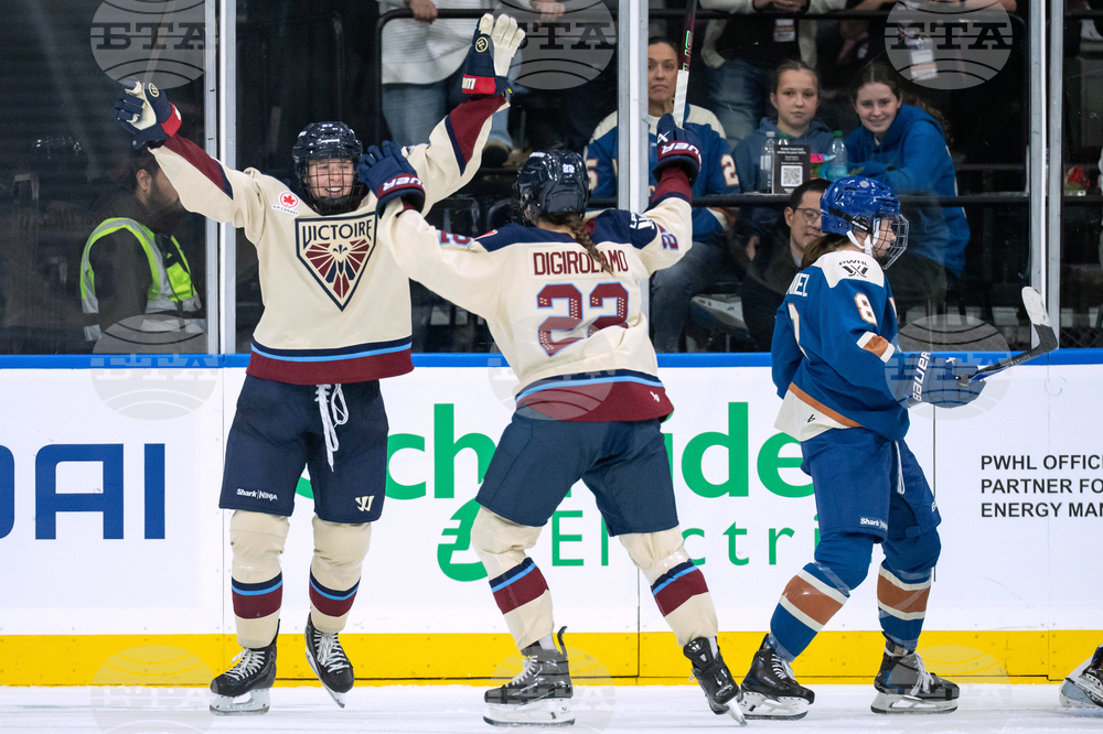 PWHL Victoire Goldeneyes Hockey