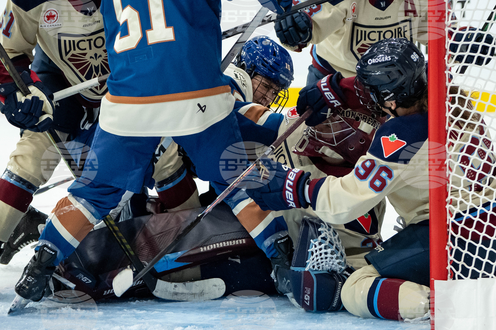 PWHL Victoire Goldeneyes Hockey