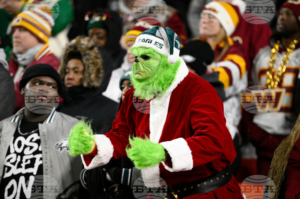 Eagles Commanders Football