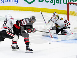 Blackhawks Senators Hockey