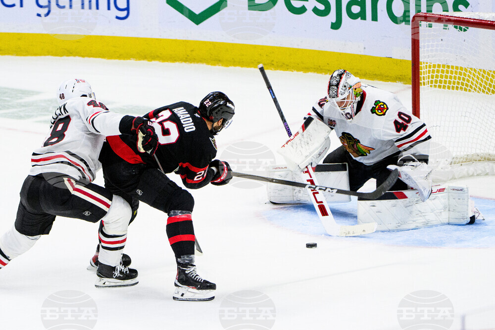 Blackhawks Senators Hockey