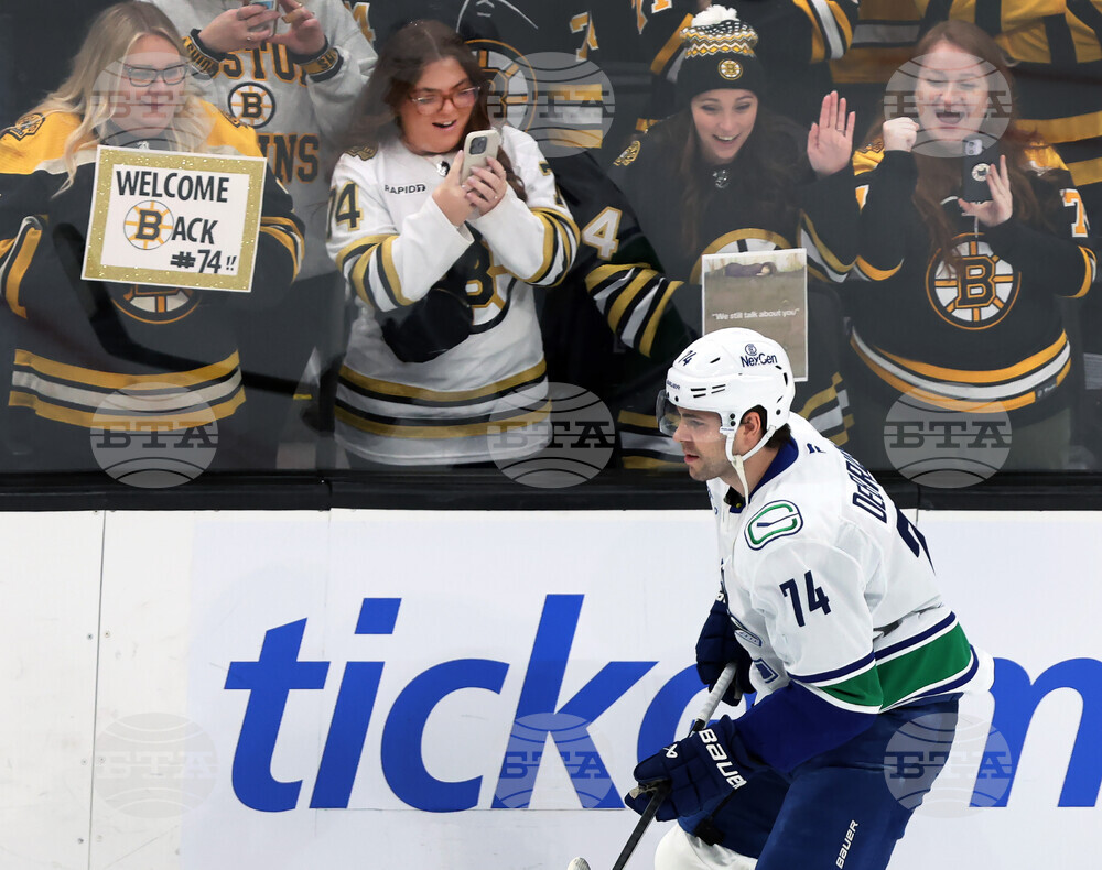 Canucks Bruins Hockey