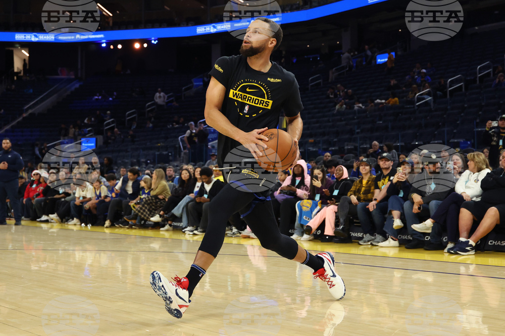 Suns Warriors Basketball