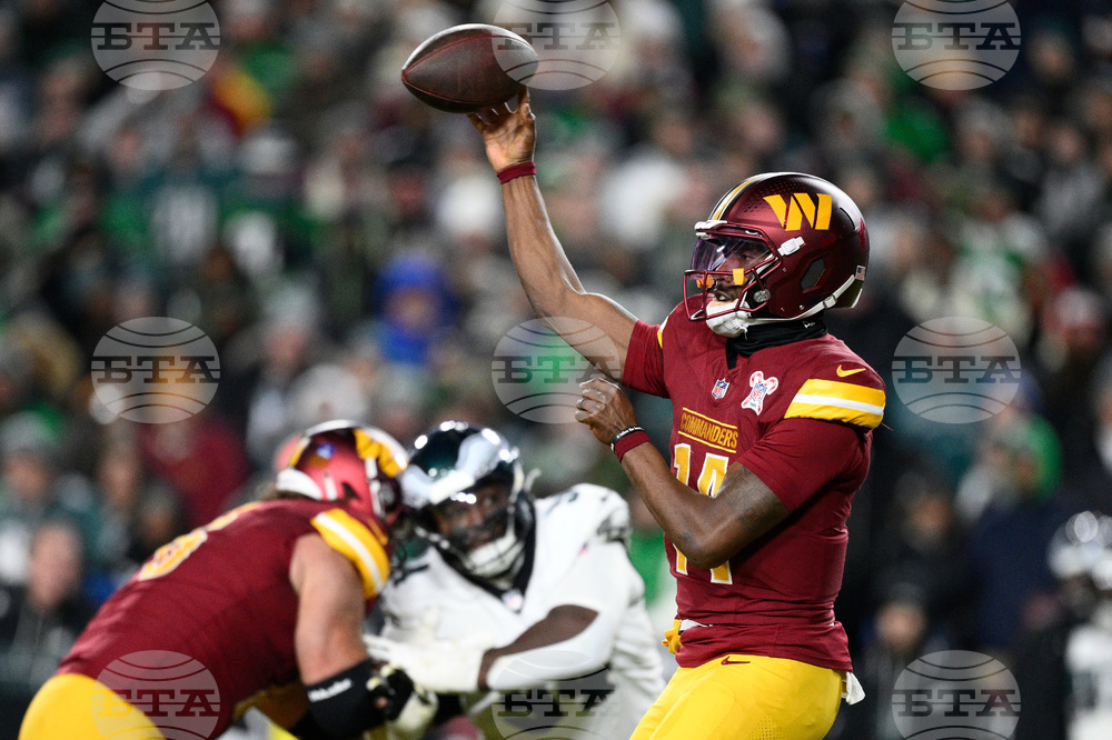 Eagles Commanders Football