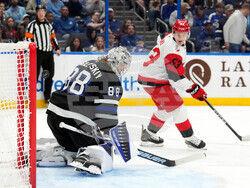 Hurricanes Lightning Hockey