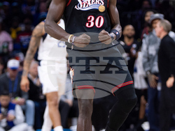 Mavericks 76ers Basketball