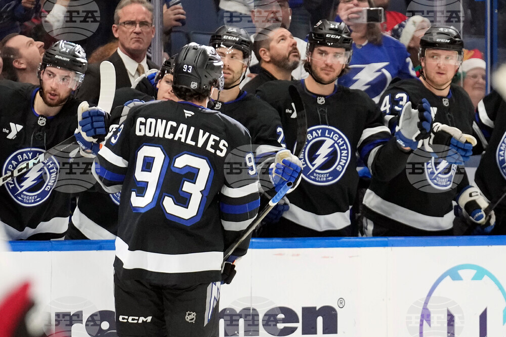 Hurricanes Lightning Hockey