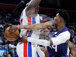 Hornets Pistons Basketball