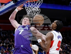 Hornets Pistons Basketball