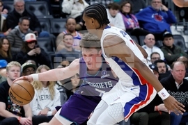 Hornets Pistons Basketball