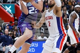 Hornets Pistons Basketball