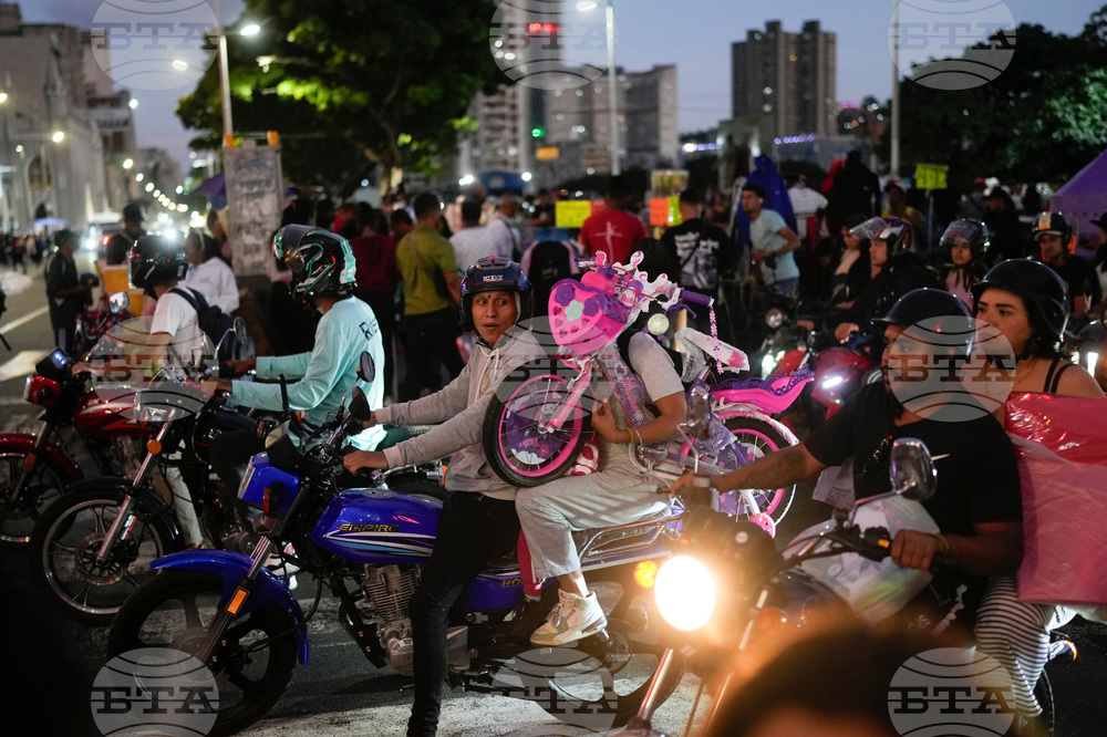 APTOPIX Venezuela Christmas