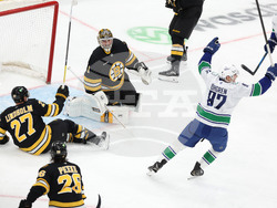 Canucks Bruins Hockey