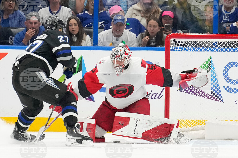 Hurricanes Lightning Hockey