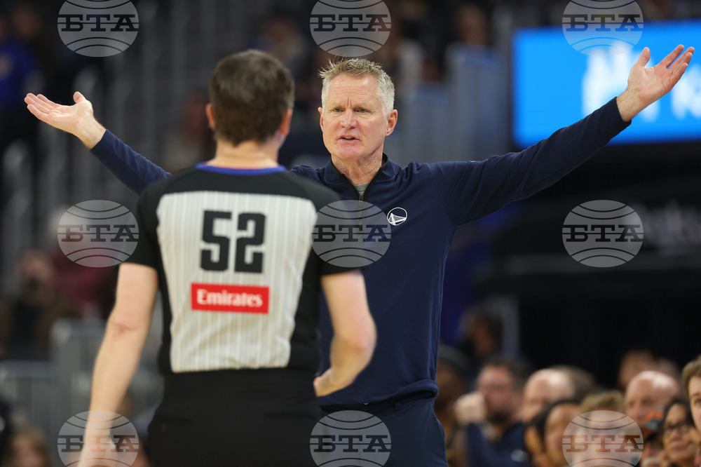 Suns Warriors Basketball